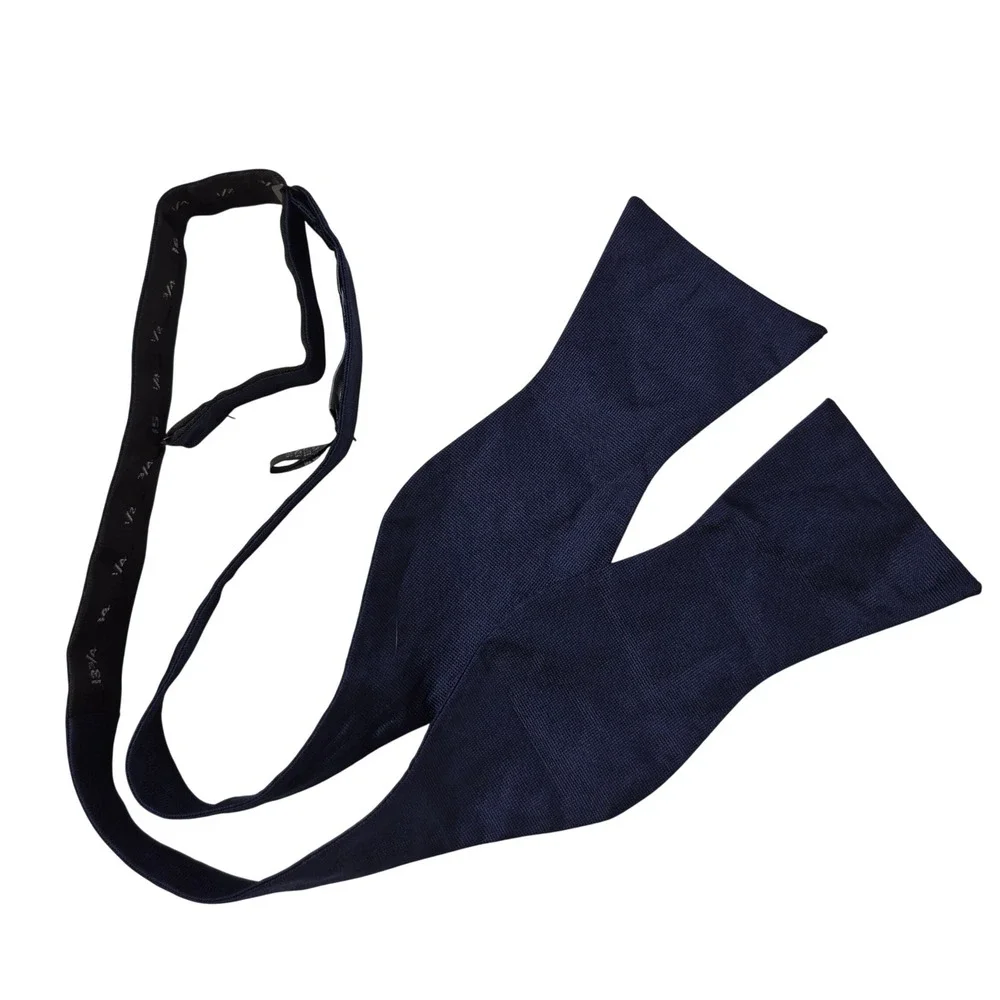 Tommy Hilfiger Bow Tie Mens Navy Blue Classic Silk Self-Tie Formal Preppy